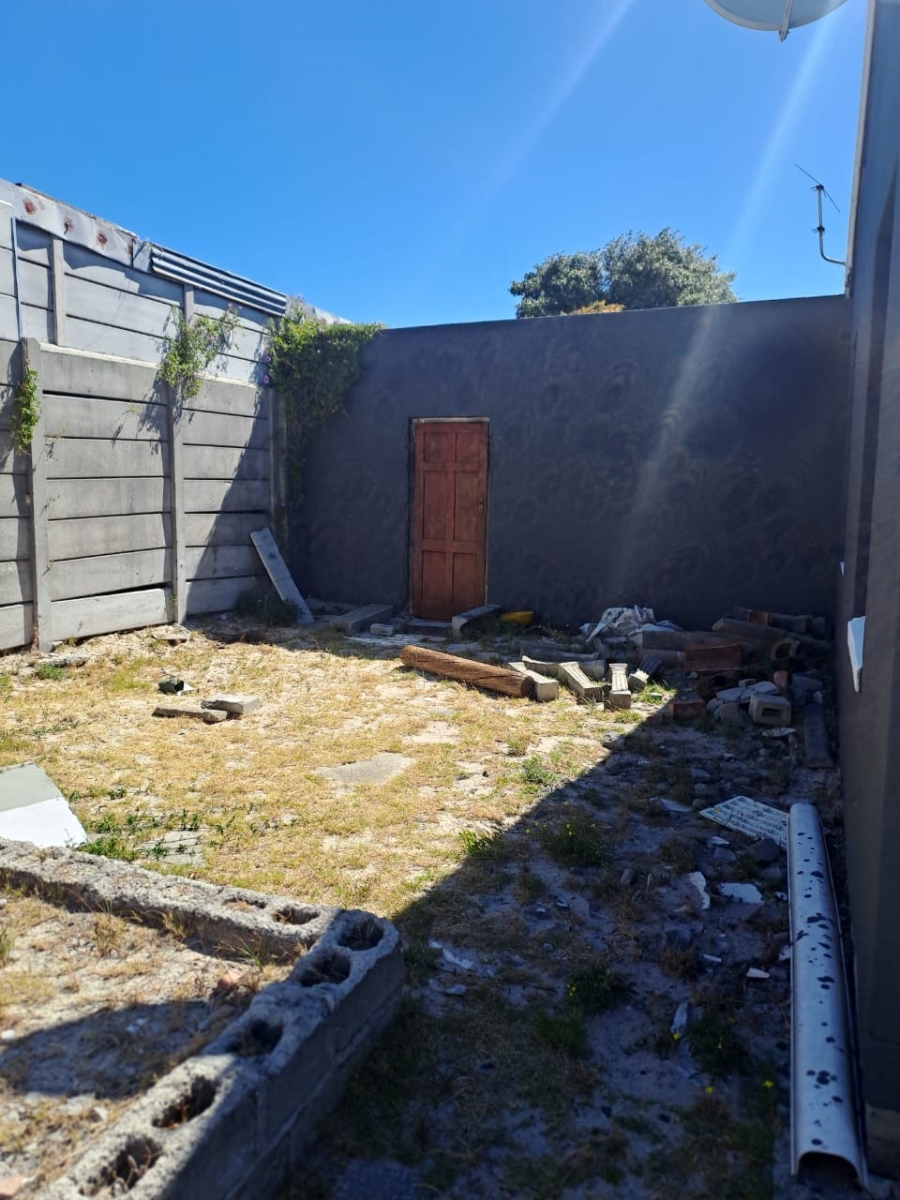 3 Bedroom Property for Sale in Colorado Park Western Cape